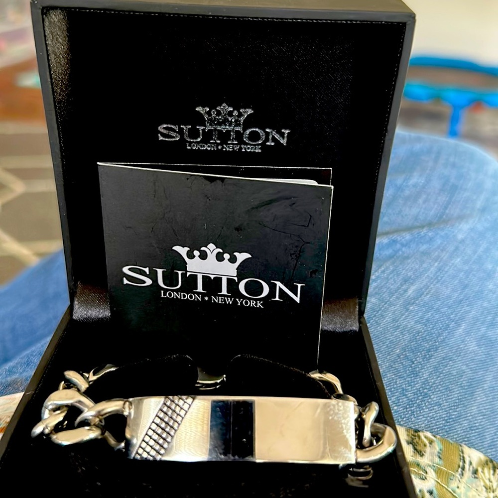 Men’s Heavy Chain Bracelet new in the box